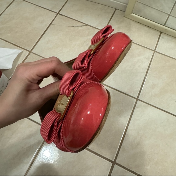 Ferragamo shoes - Picture 7 of 13